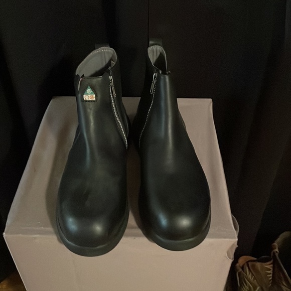 Red wing women’s zip up leather boots size 7D - Picture 2 of 10